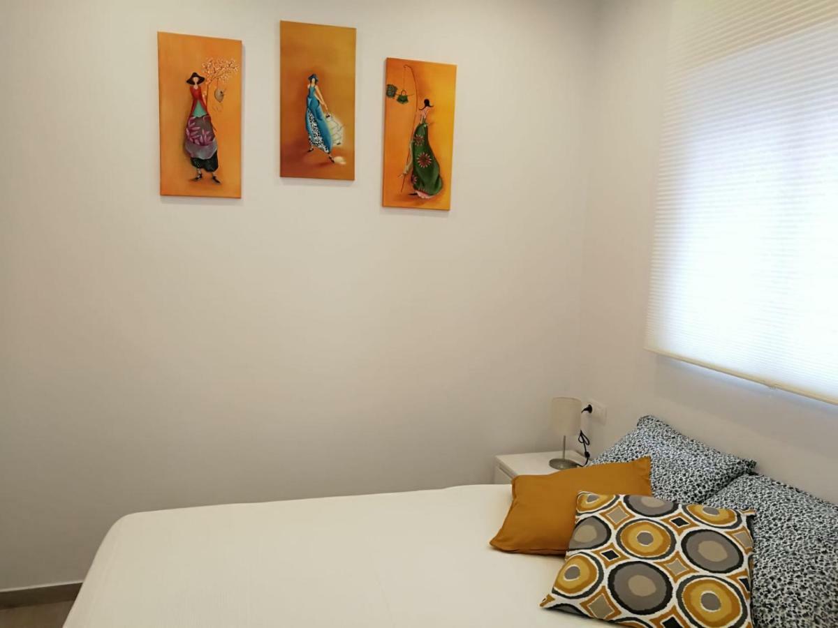 Apartamentos Playa Benitez Ceuta Exteriör bild