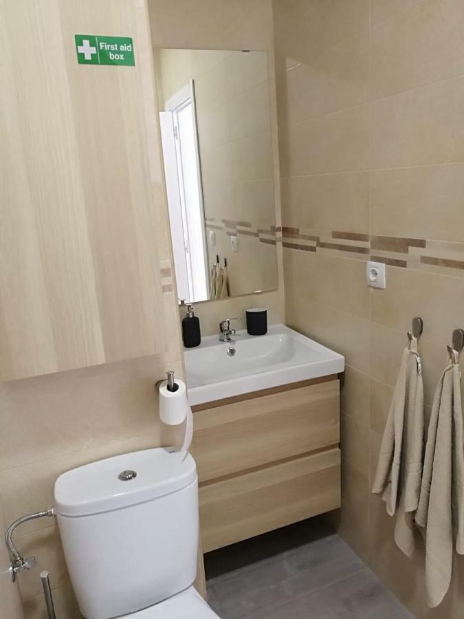 Apartamentos Playa Benitez Ceuta Exteriör bild